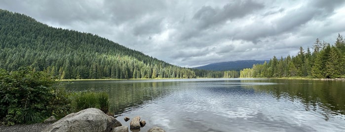 Trillium Lake is one of Oregon - The Beaver State (2/2).