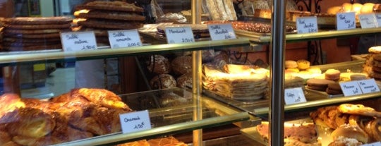 Boulangerie-Pâtisserie Lancry is one of Posti che sono piaciuti a Jono.