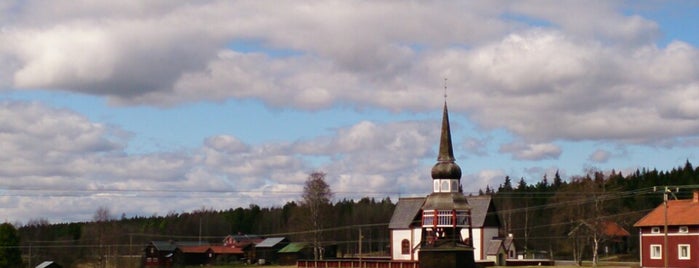 Älvros gamla kyrka is one of Lugares favoritos de eric.