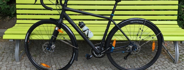 fahrradstation Trek Pro-Shop is one of Locais curtidos por George.