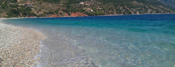 Agios Dimitrios Beach is one of Varvara 😻'ın Beğendiği Mekanlar.