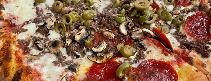 Enzo's NY Pizzeria is one of Watch List - Food.