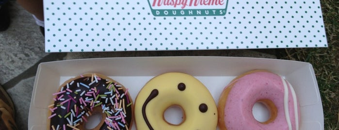 Krispy Kreme Doughnuts is one of ららぽーと横浜.