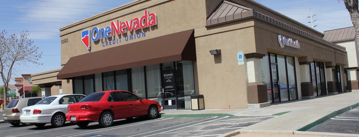 One Nevada Credit Union is one of Orte, die Mimi gefallen.