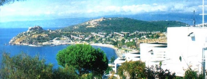 Burhaniye is one of Lugares favoritos de Erkan.