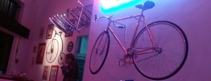 Bicycle Cafe is one of En bici.