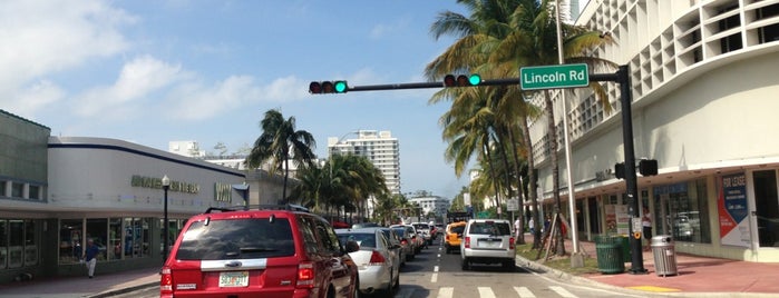 Lincoln Road is one of miami.