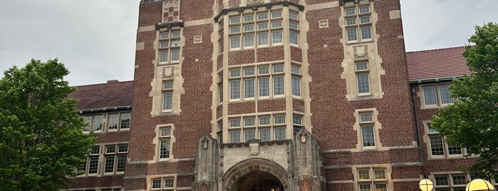 The University of Tennessee is one of College Love - Which will we visit Fall 2012.