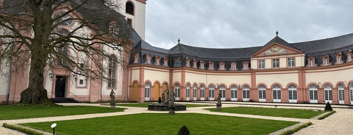 Schloss Weilburg is one of Weilburg.