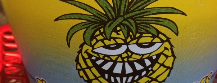 Pineapple Willy's is one of I wanna go :).
