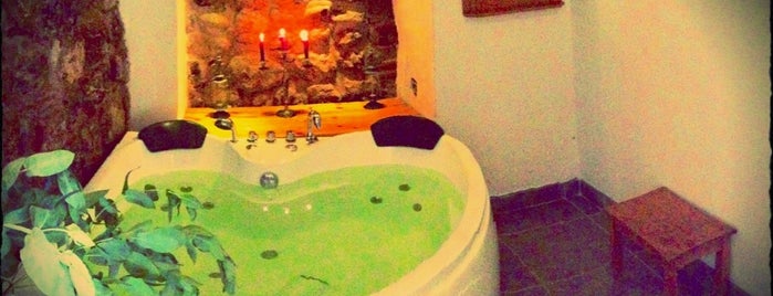 Samana Spa & Suites is one of Cuzco.
