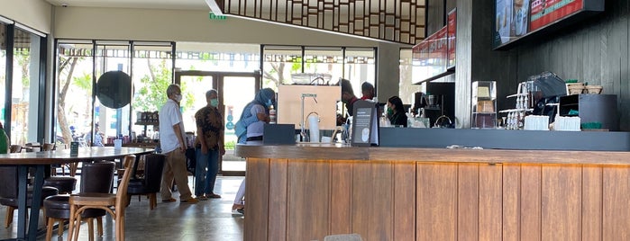 Starbucks is one of Bali+.