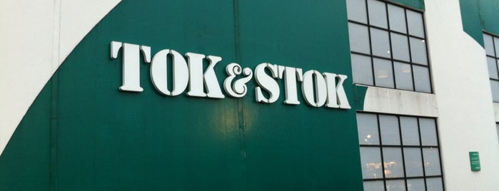 Tok&Stok is one of Nicoliさんのお気に入りスポット.