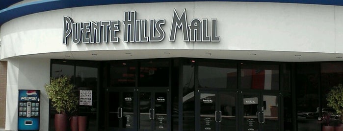 Puente Hills Mall is one of Lugares favoritos de Sara.