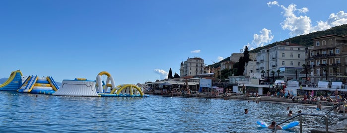 Opatija Rivera is one of Kroatie-bosnie-montenegro.