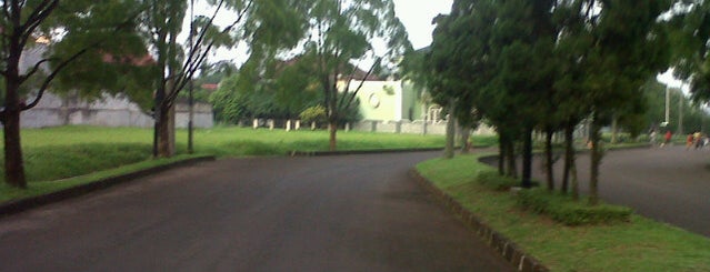 Villa Gunung Lestari is one of Places in Pamulang. Tangerang..