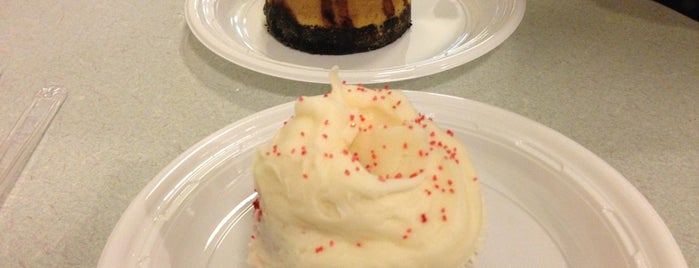 Buttercup Bake Shop is one of The 15 Best Places for Cupcakes in New York City.