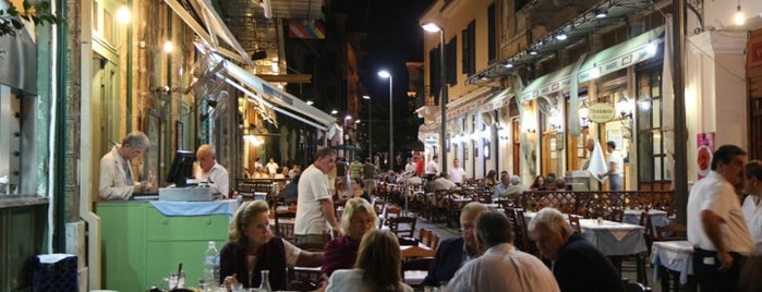 Bairaktaris is one of Athens: Food around the city.