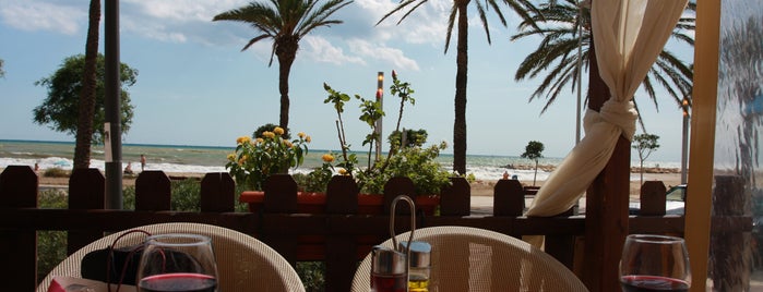 L'escandall Restaurant is one of Restaurants a la platja.