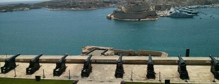 Saluting Battery is one of Malta.