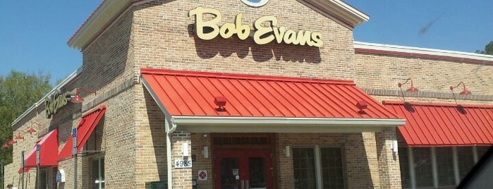 Bob Evans Restaurant is one of สถานที่ที่ Emyr ถูกใจ.