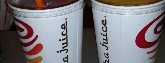 Jamba Juice is one of Locais curtidos por Elixson.