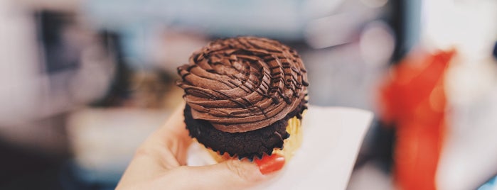 LOLA's Cupcakes is one of london.