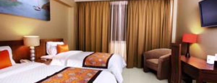 dermaga keluarga hotel is one of Accommodation.