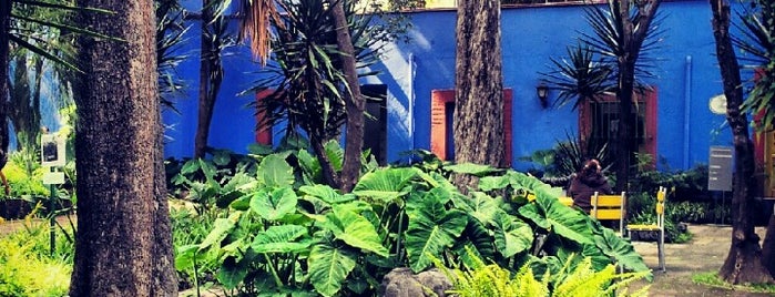Museo Frida Kahlo is one of Galerías y Museos @ DF.