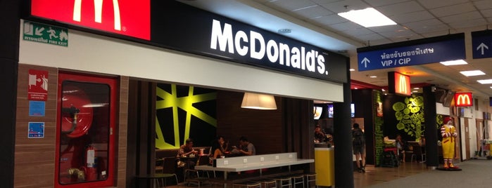McDonald's is one of Orte, die Soy gefallen.