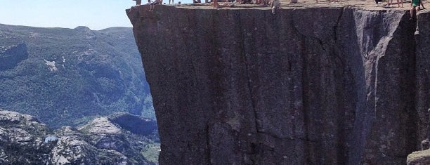 Preikestolen is one of Krzysztofさんのお気に入りスポット.