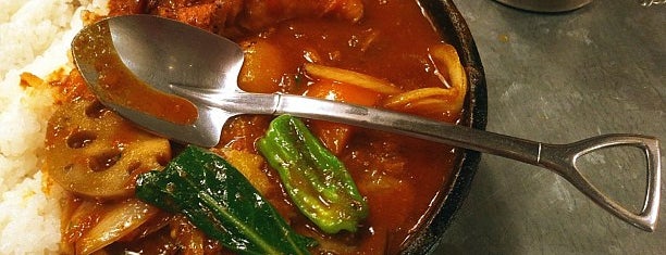 野菜を食べるカレー camp is one of 16 osaka.