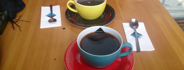 Brew Coffee Works is one of Lugares favoritos de Aylinche.