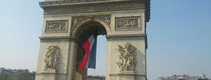 Arc de Triomphe de l'Étoile is one of Lieux qui ont plu à Aylinche.