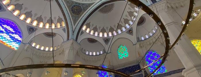 Çamlıca Camii is one of Istanbul.