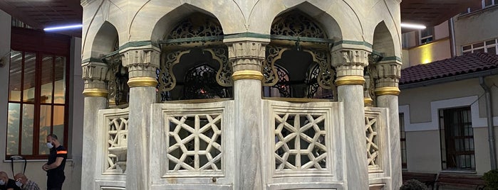Hüseyin Ağa Camii is one of Aylinche'nin Beğendiği Mekanlar.