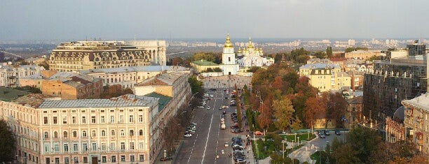 Sophiyska Glockenturm is one of Смотровые площадки Киева.