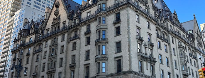 The Dakota is one of Frommer's New York.