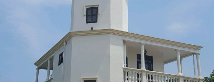 Faro De Xicalango is one of EN ISLA AGUADA.