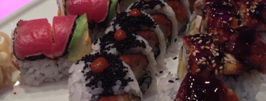Fuji Hibachi Sushi & Lava Bar is one of Posti che sono piaciuti a Dayana.