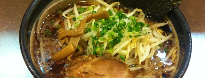 柳麺 はな火屋 is one of ラーメン３ (^_^)v.
