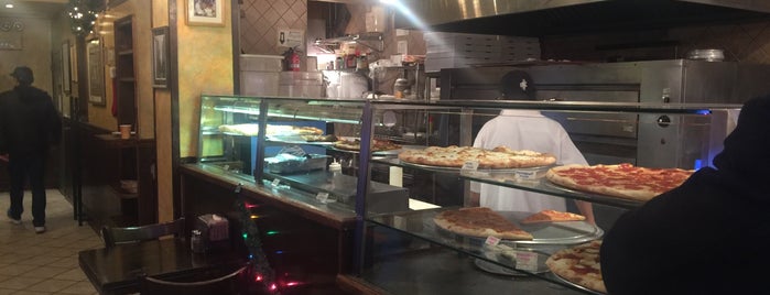 Gaslight Pizzeria is one of NYC grub.