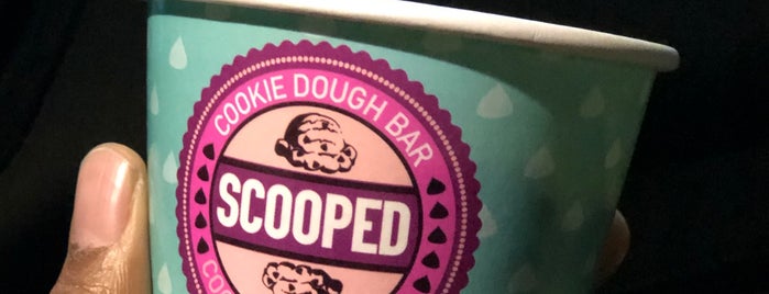 Scooped Cookie Dough Bar is one of Stacy'ın Kaydettiği Mekanlar.