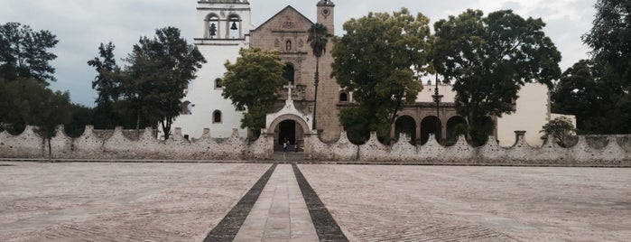 Ex-Convento de Cuitzeo is one of สถานที่ที่ David ถูกใจ.