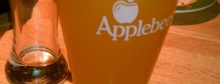 Applebee's Grill + Bar is one of Dianeyさんのお気に入りスポット.