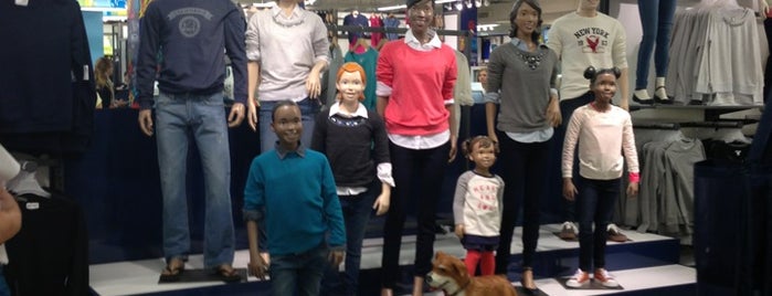 Old Navy is one of No town like O-Town: I Gotta Go!.