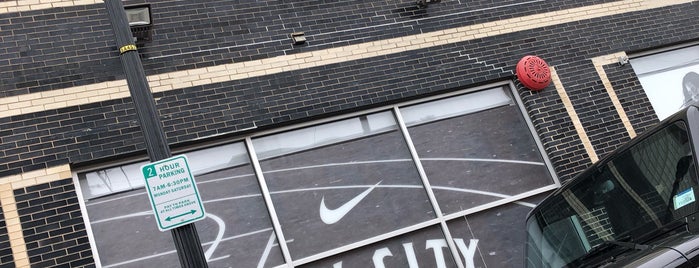 Nike Community Store is one of Elle.
