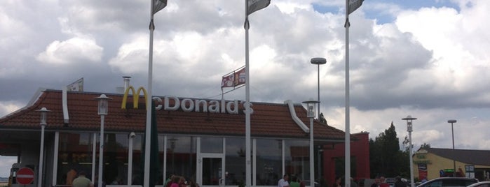 McDonald's is one of Rob : понравившиеся места.