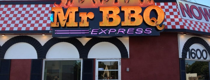 Mr. BBQ Express is one of Locais curtidos por Harry.