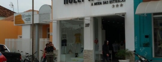 Hollywood Modas is one of Paraguaçu Paulista #4sqCities.